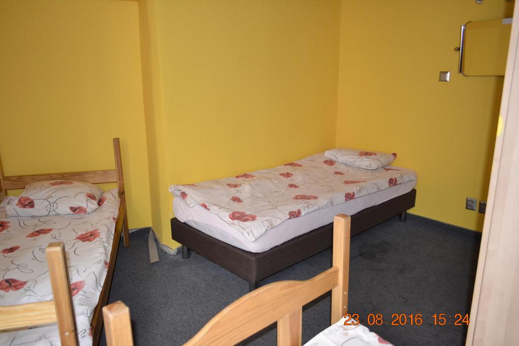 Honey Hostel Kraków Eksteriør billede